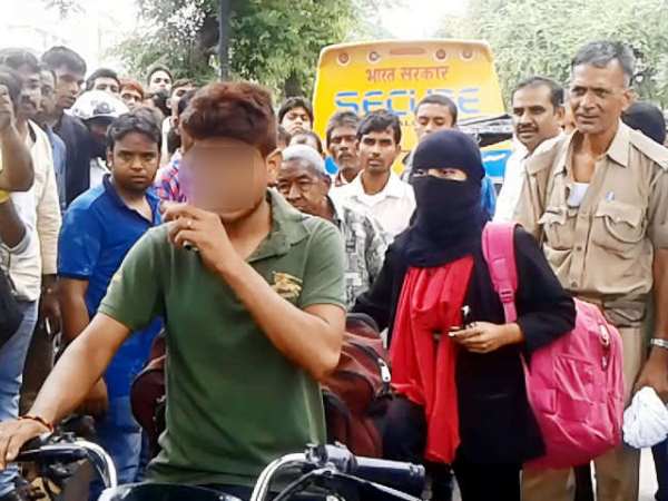  PICs: जब घर से भागी बेटी को पिता ने पकड़ा तो क्या-क्या बोला लड़की का आशिक...