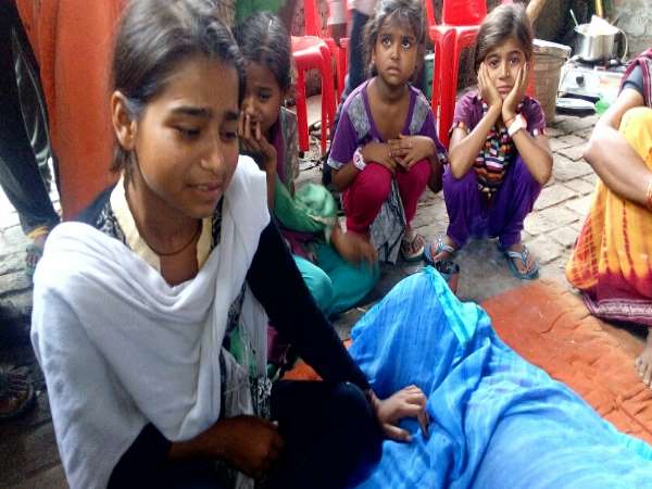 Mothers Dead body waits for cremation