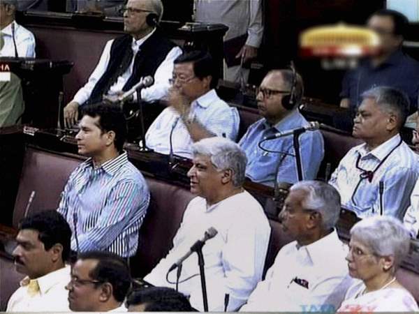 राज्यसभा में सचिन और रेखा की खराब परफॉर्मेंस पर उठे सवाल