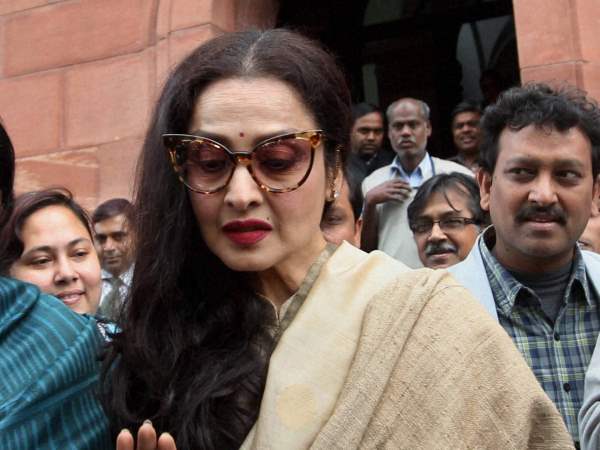 राज्यसभा में सचिन और रेखा की खराब परफॉर्मेंस पर उठे सवाल