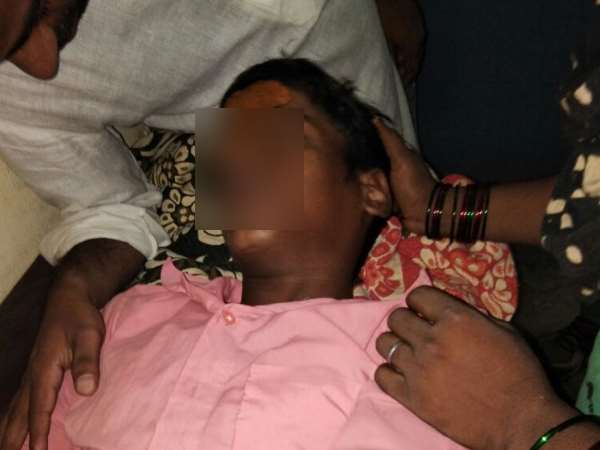 यूपी में सरकारी स्कूल पर गिरी बिजली, दो छात्राओं की मौत