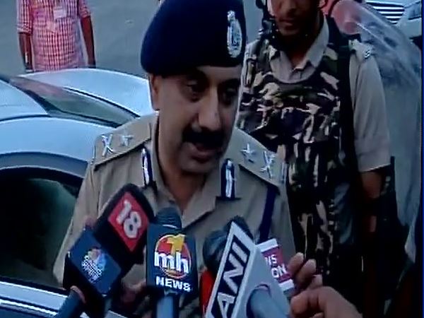 LIVE: राजस्थान पहुंचा राम रहीम के गुंडो का उपद्रव, श्रीगंगानगर में पावर सब स्टेशन में लगाई आग LIVE: राजस्थान पहुंचा राम रहीम के गुंडो का उपद्रव, श्रीगंगानगर में पावर सब स्टेशन में लगाई आग