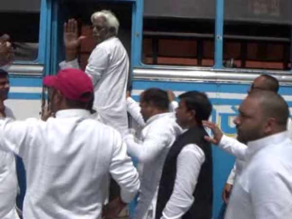 कन्नौज: सपा नेताओं, कार्यकर्ताओं और पुलिस के बीच बवाल, झड़प