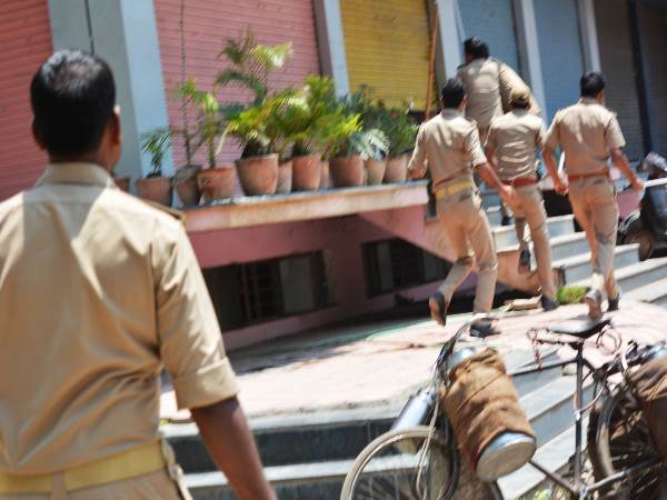 UP Police in Action, people misunderstood Filmy shooting