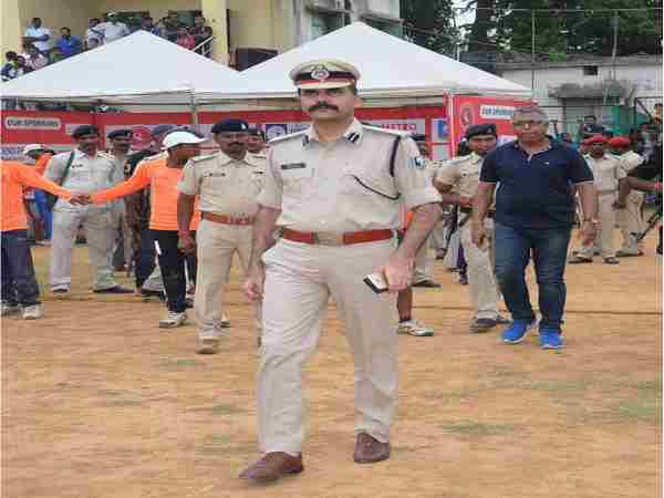 ट्रांसफर पर रोने लगे थे लोग