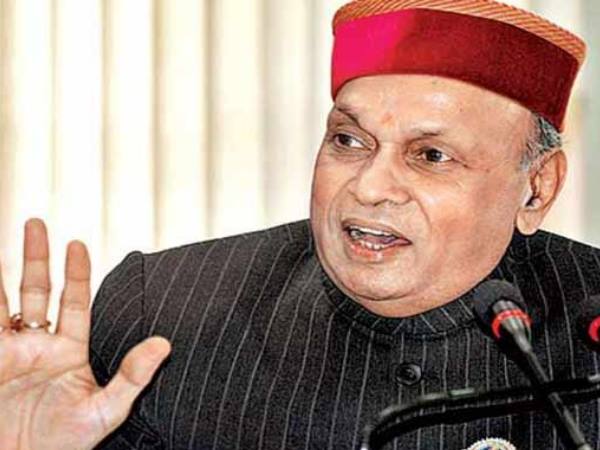 बेटे अनुराग ठाकुर को मंत्री बनाए जाने की पैरवी