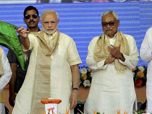 टूट गई सेक्‍युलर नेता की छवि 