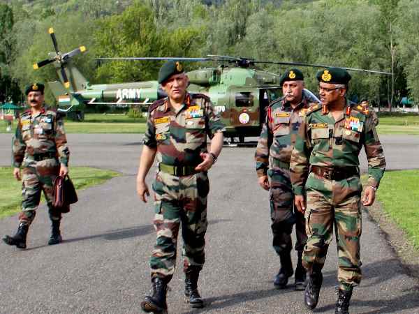 सीमा पर सरकार-सेना की वार्ता
