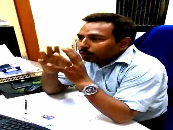 बाहर रखा शव, हुआ बवाल बाहर रखा शव, हुआ बवाल