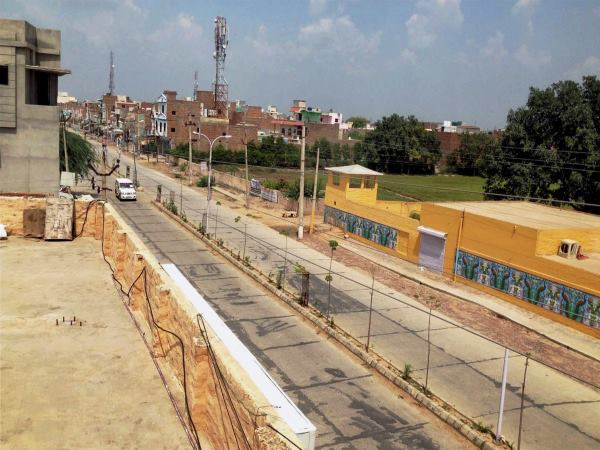 डेरे में पिलाया जाता था जाम