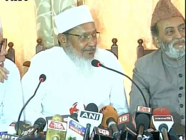 धार्मिक स्वतंत्रता में हनन नहीं बर्दाश्त