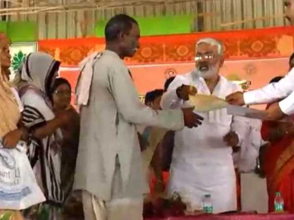 किसान बना मजाक का पात्र!