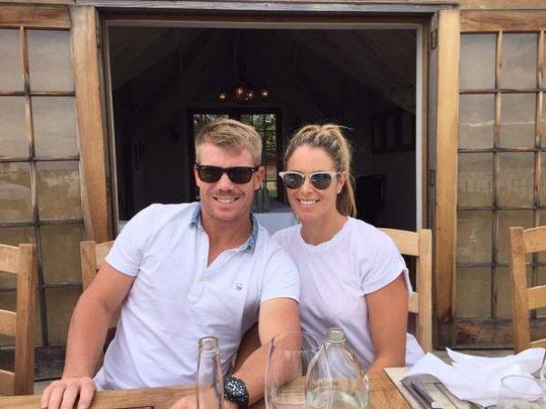 सोशल मीडिया पर काफी एक्टिव हैं वार्नर