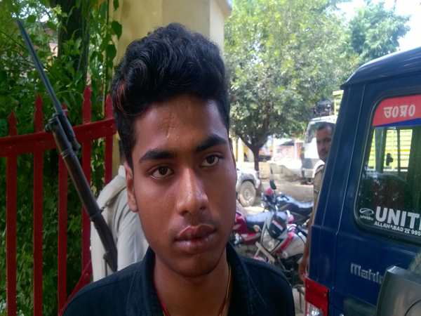 पुलिस ने की स्टूडेंट की काउंसलिंग 