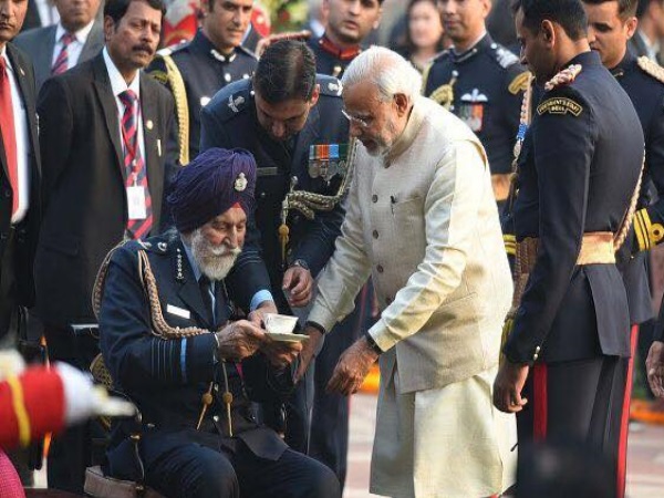 फाइव स्टार रैंक देकर प्रमोशन दिया गया था