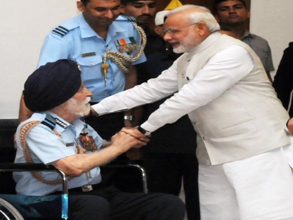 जेनरल की रैंक में सेनाध्याक्ष