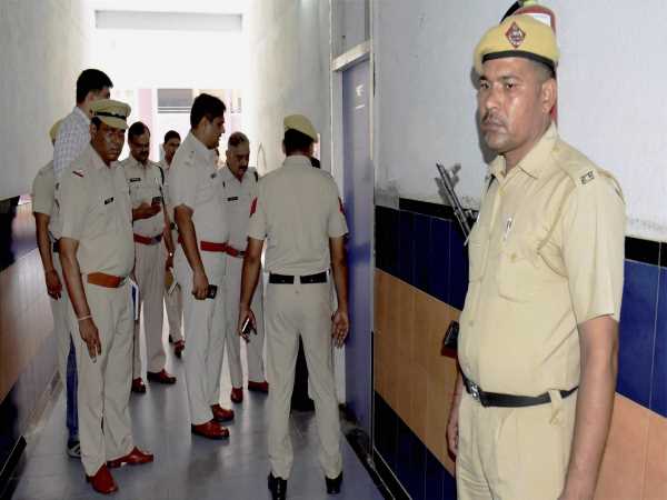 अभी तक नहीं मिली कोई सूचना