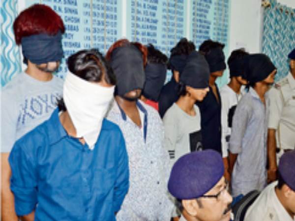 मां के साथ बदतमीजी के बदले मौत