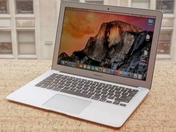 Apple MacBook Air