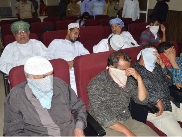 ऐसे फंस जाती थी लड़कियां