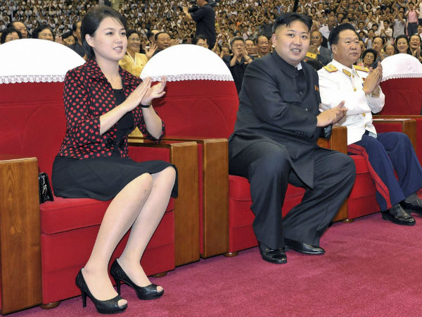 स्‍कूल की खूबसूरत लड़कियों को परोसा जाता है किम जोंग के सामने