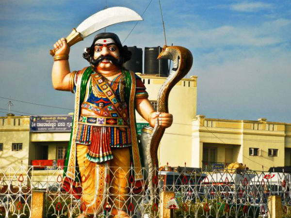 आदिवासी प्रजातियां मानती हैं महिषासुर को भगवान