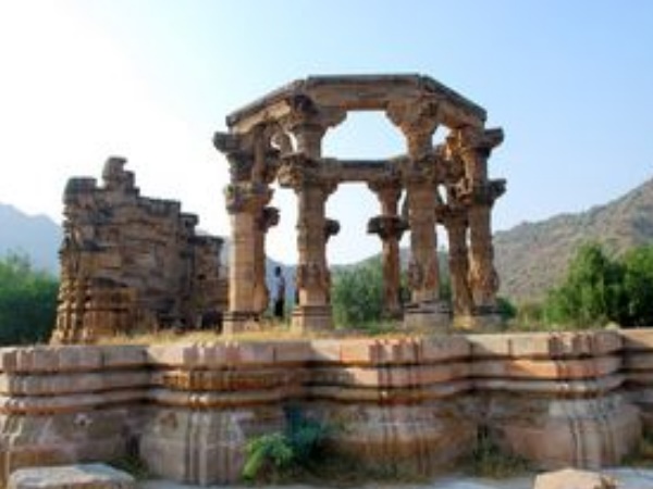 पिछले 900 सालों से है वीरान