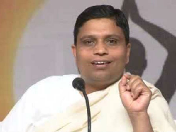 टॉप-10 अरबपतियों में आचार्य बालकृष्ण