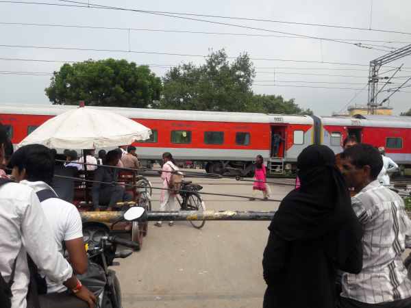 अचानक कंप्रेशर हुआ फेल