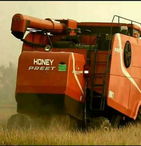 सोशल मीडिया पर वायरल हो रही है ये फोटो