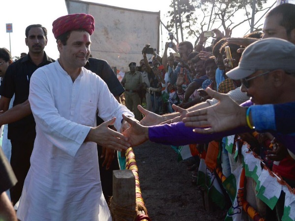 जिग्नेश और अल्पेश पर कांग्रेस की नजर