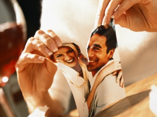 कुंभ राशि वालों से रहें बचकर