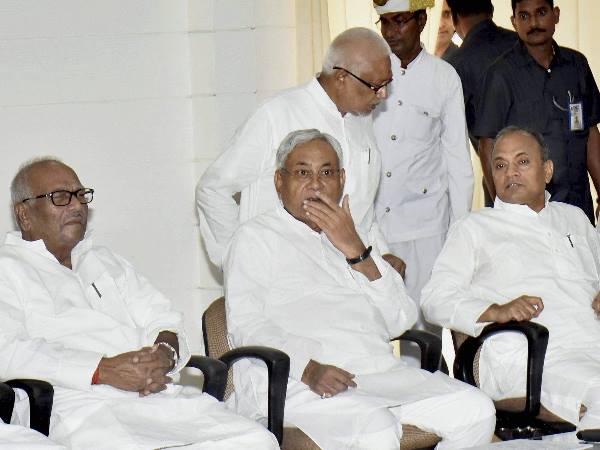 नीतीश कुमार बोले, अगर मैं मर जाऊं तो पार्टी क्या होगा?