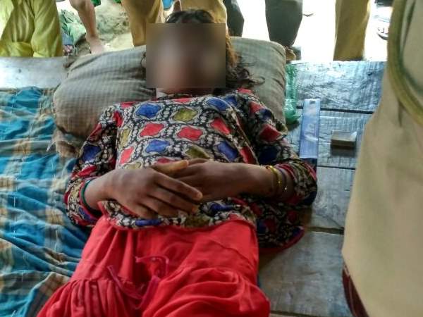 गांव में पसरा है मातम