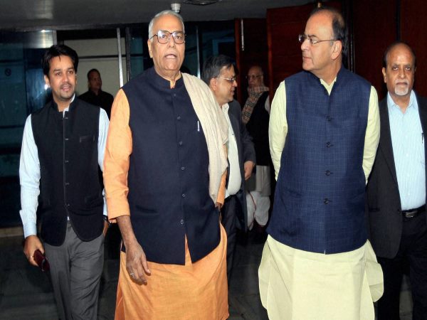 जेटली सबको करीब से गरीबी दिखाएंगे!