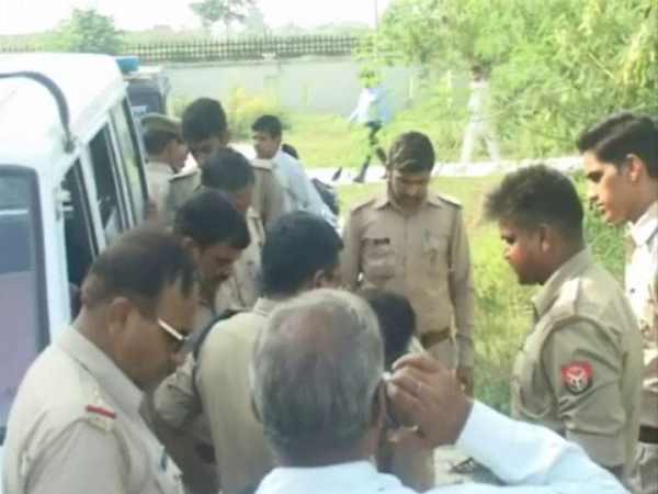 हेलमेट टूटते ही खत्म हुआ जिंदगी का खेल 