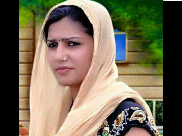  विवादों में रही सपना