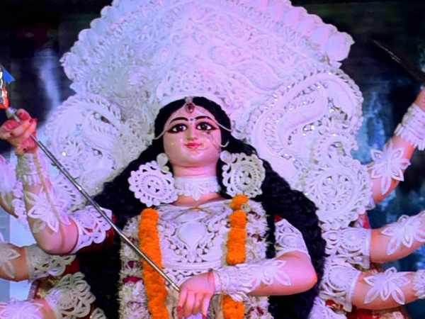 'गौ माता अल्लाह भी है दुर्गा भी'