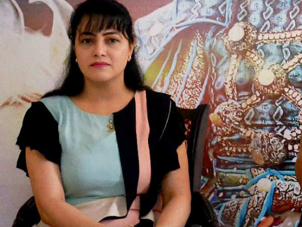 दिल्‍ली पुलिस की नाक के नीचे से निकल गई हनीप्रीत