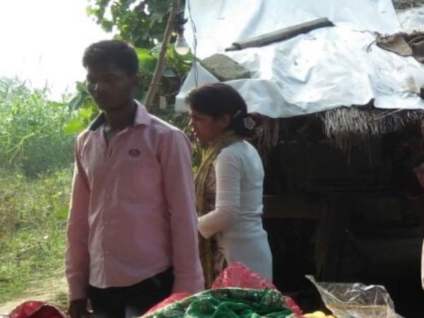 खेत के किनारे रहने वालों को बनाया निशाना