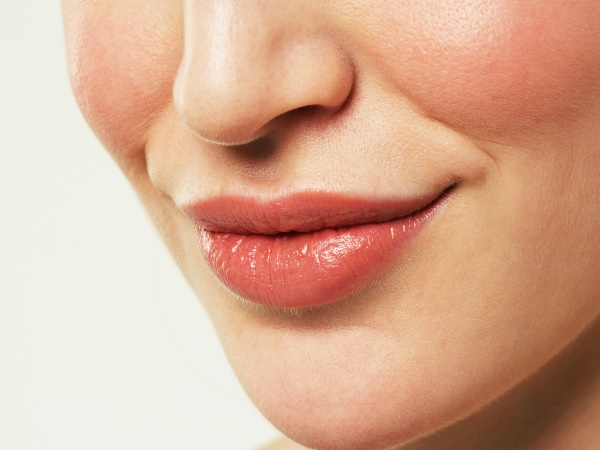 मोटे होंठ - अपनों के लिए कुछ भी कर सकते हैं