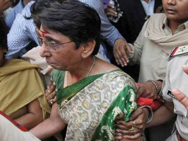 Naroda Gam Massacre: अमित शाह ने दिया बयान, बताया 11.15 बजे तक का वाकया Naroda Gam Massacre: अमित शाह ने दिया बयान, बताया 11.15 बजे तक का वाकया