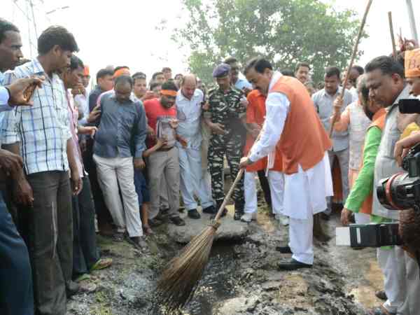 Deputy CM Keshav Maurya celebration birthday of PM Narendra Modi