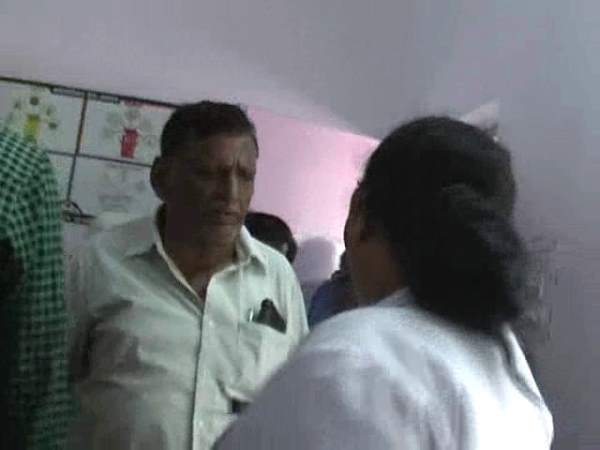 निरीक्षण के बहाने भाजपाइयों ने किया अस्पताल में छेड़छाड़!