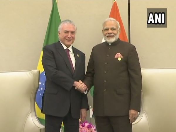 BRICS Summit 2017 Live पीएम मोदी और रूस के राष्ट्रपति व्लादिमीर पुतिन ने की मुलाकात BRICS Summit 2017 Live पीएम मोदी और रूस के राष्ट्रपति व्लादिमीर पुतिन ने की मुलाकात