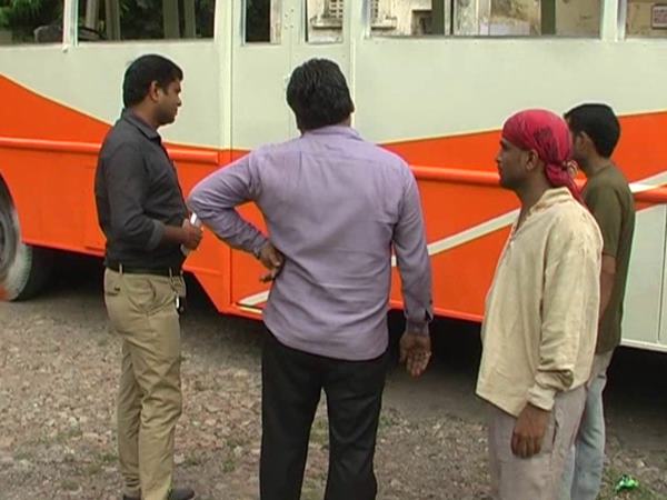 UP Roadways Buses get new color- BJP Saffron 