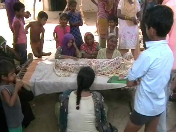 मासूम पर गिरी 'गरीबी' की दीवार, मौत पर फटा मां का कलेजा