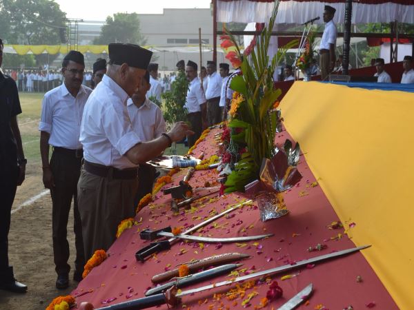 Vijayadashami LIVE: नागपुर में RSS सरसंघचालक मोहन भागवत करेंगे संबोधित