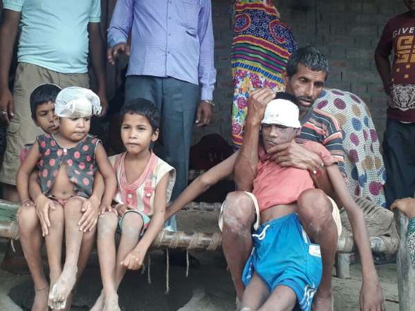 उन्नाव में मकान ढ़हने से पति-पत्नी की मौत, परिवार के आठ सदस्य घायल