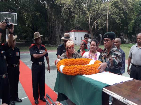 Martyr dead body reached at Varanasi for cremation